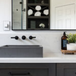 Vadara_Carrara_Quartz_bathroom