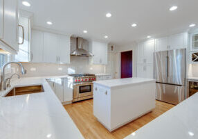 Arlington Heights Kitchen Quartz Countertops