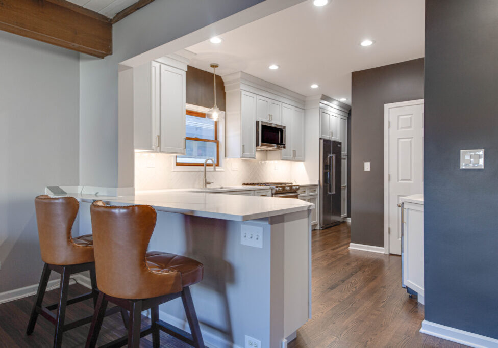Calacatta Gray Vein quartz countertops